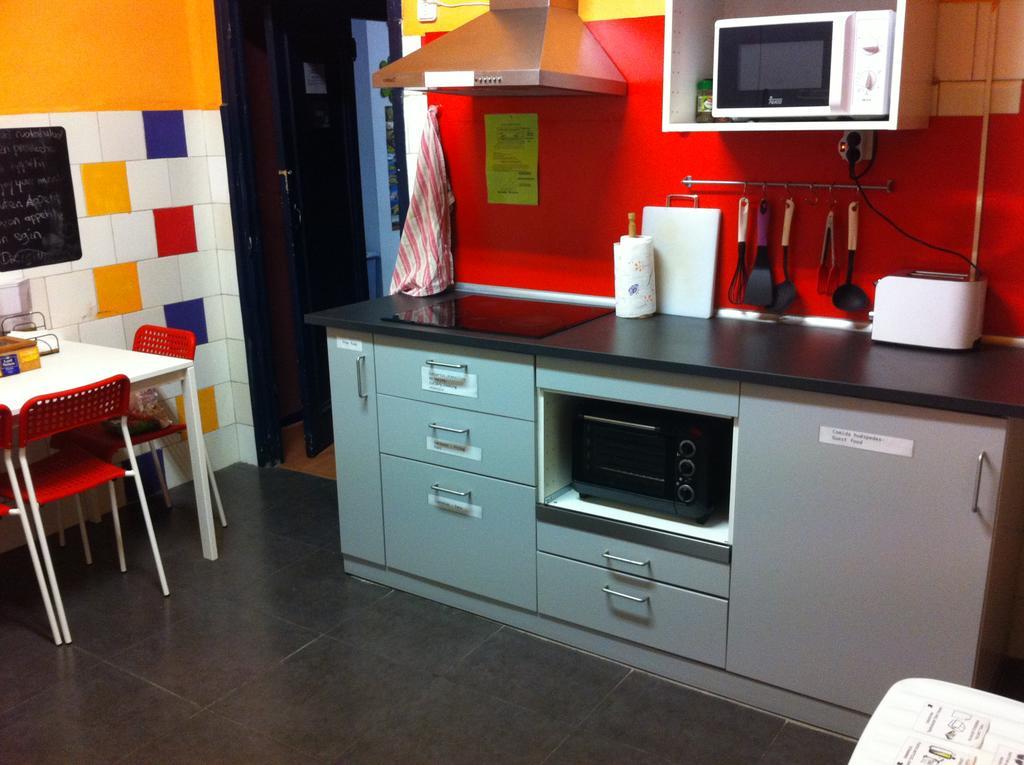 Hostel Hemingway Памплона Екстер'єр фото