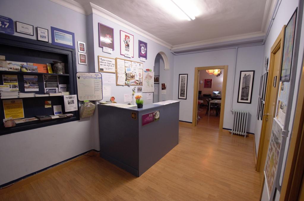 Hostel Hemingway Памплона Екстер'єр фото