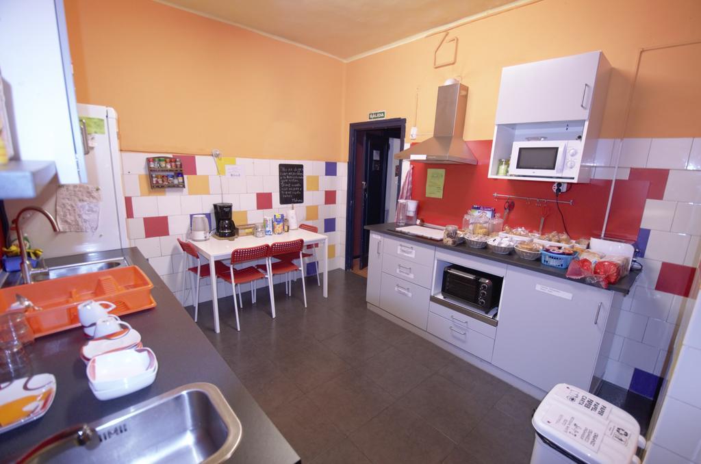 Hostel Hemingway Памплона Екстер'єр фото