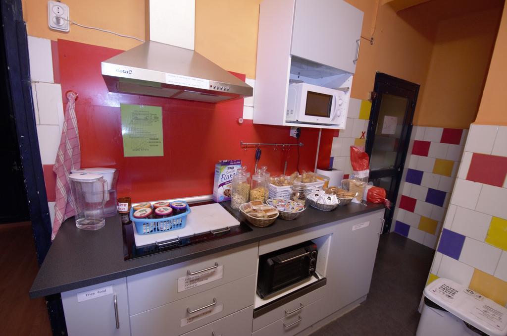 Hostel Hemingway Памплона Екстер'єр фото