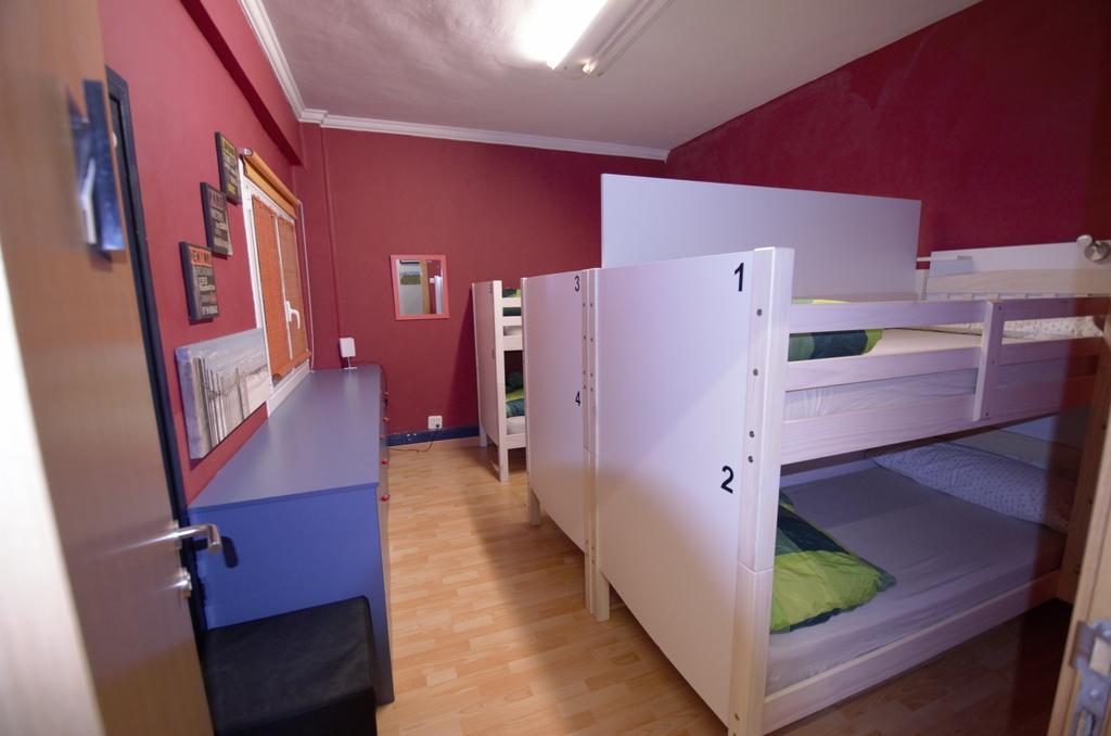 Hostel Hemingway Памплона Екстер'єр фото