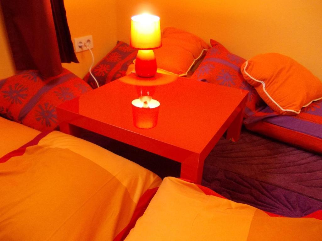 Hostel Hemingway Памплона Номер фото