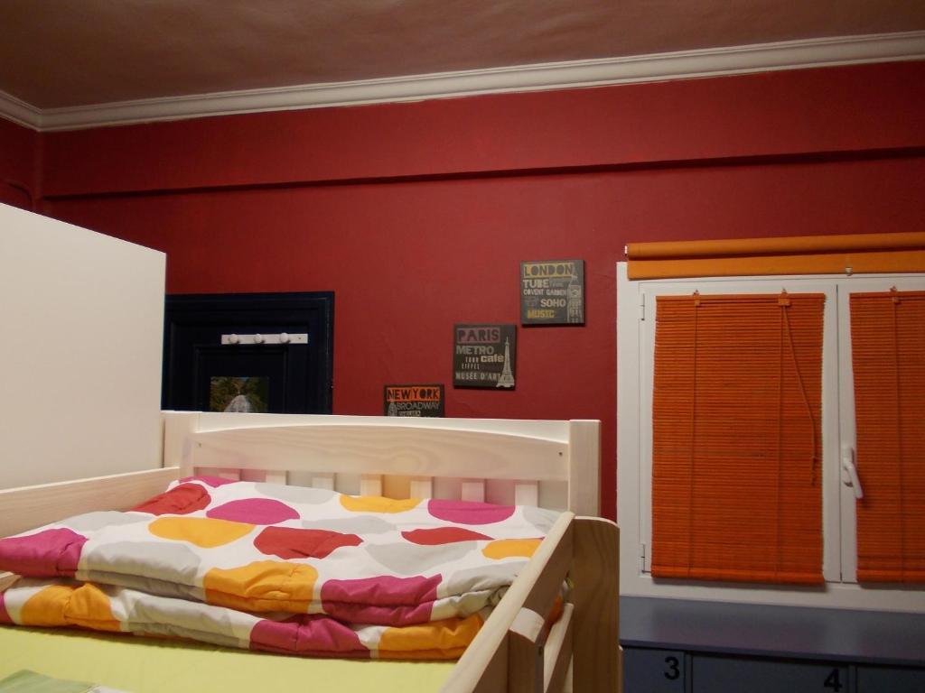 Hostel Hemingway Памплона Номер фото